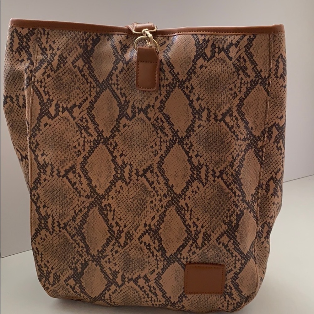 Animal Print Brown Black Snake Skin Pattern Bucket Purse Attachable Strap Bag